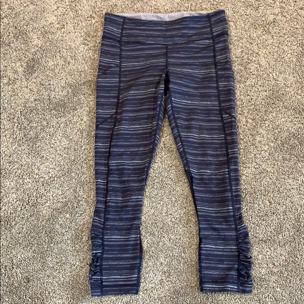Lululemon cropped leggings